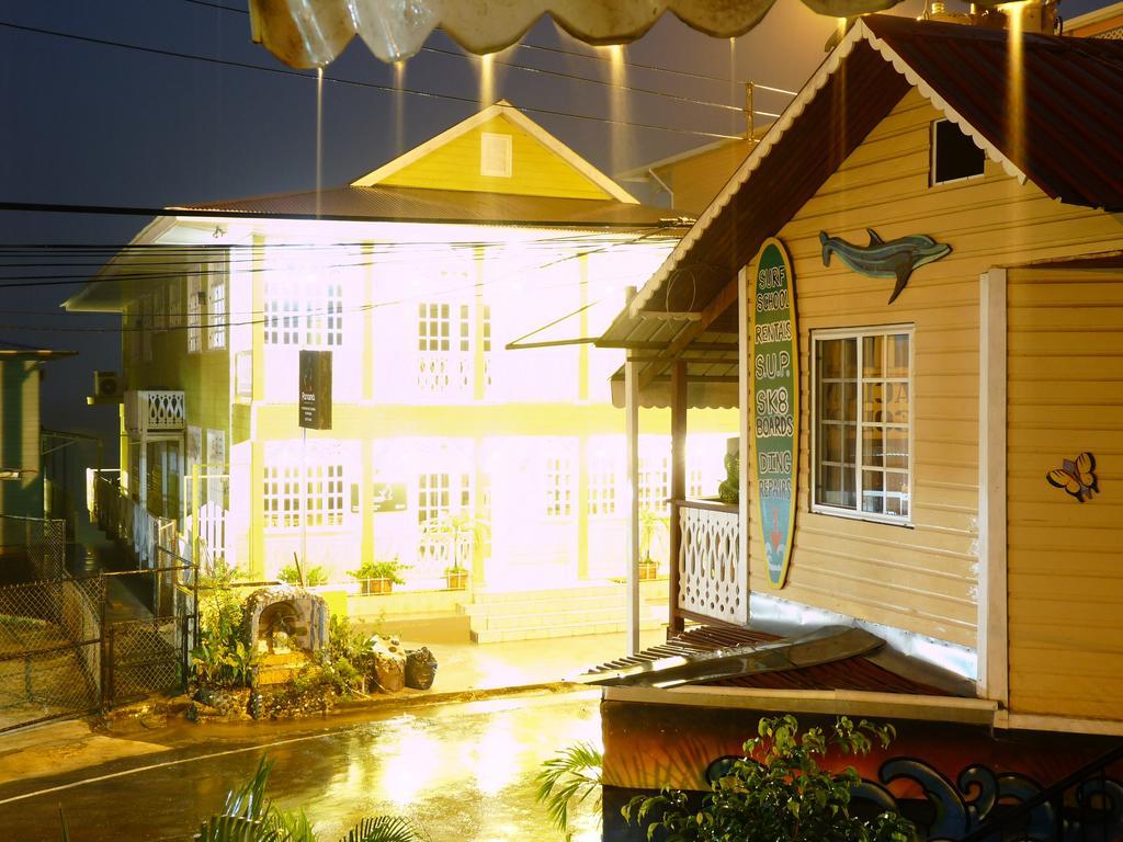 Hotel Posada Isla Chica Bocas del Toro ภายนอก รูปภาพ