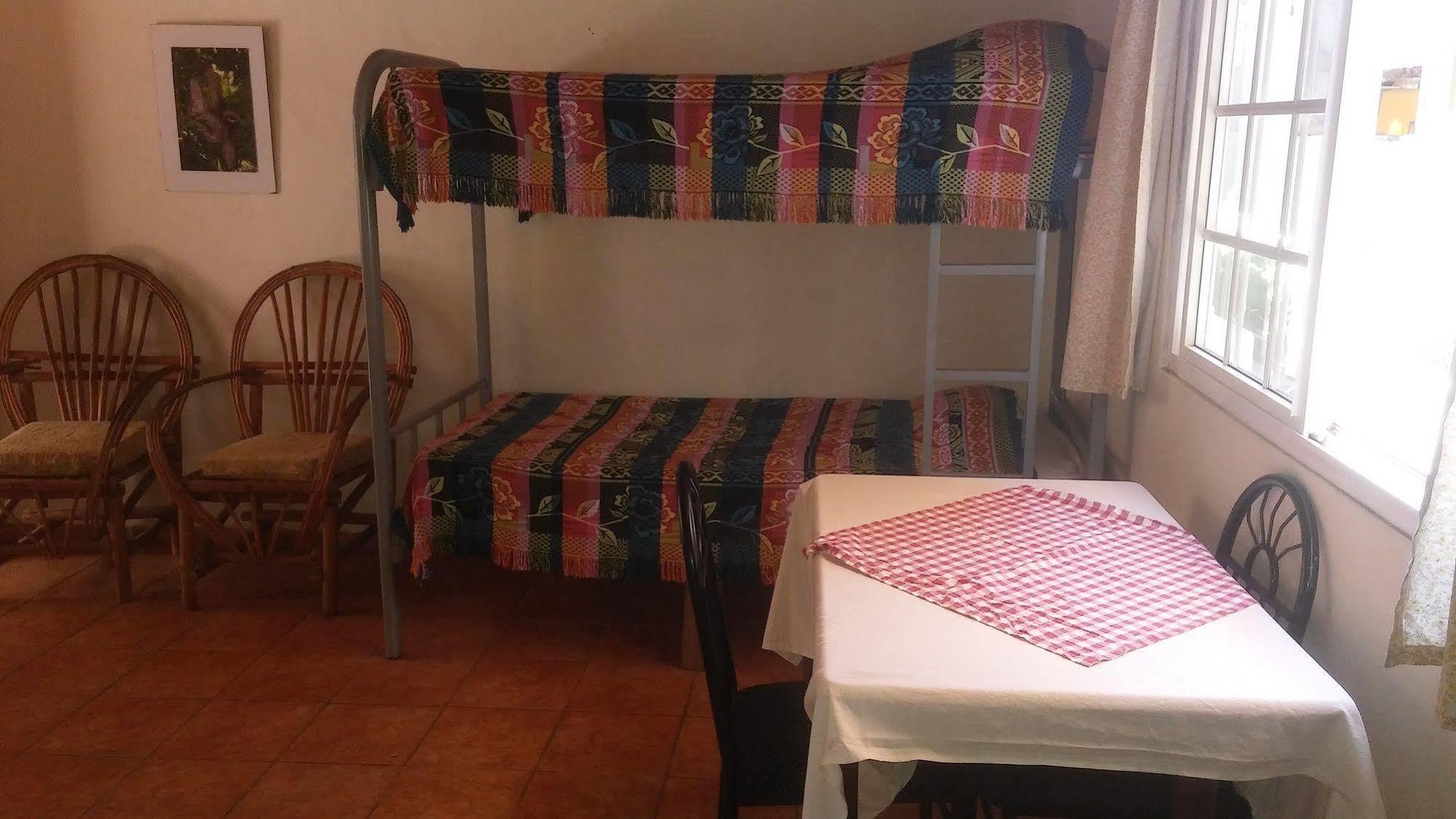 Hotel Posada Isla Chica Bocas del Toro ภายนอก รูปภาพ