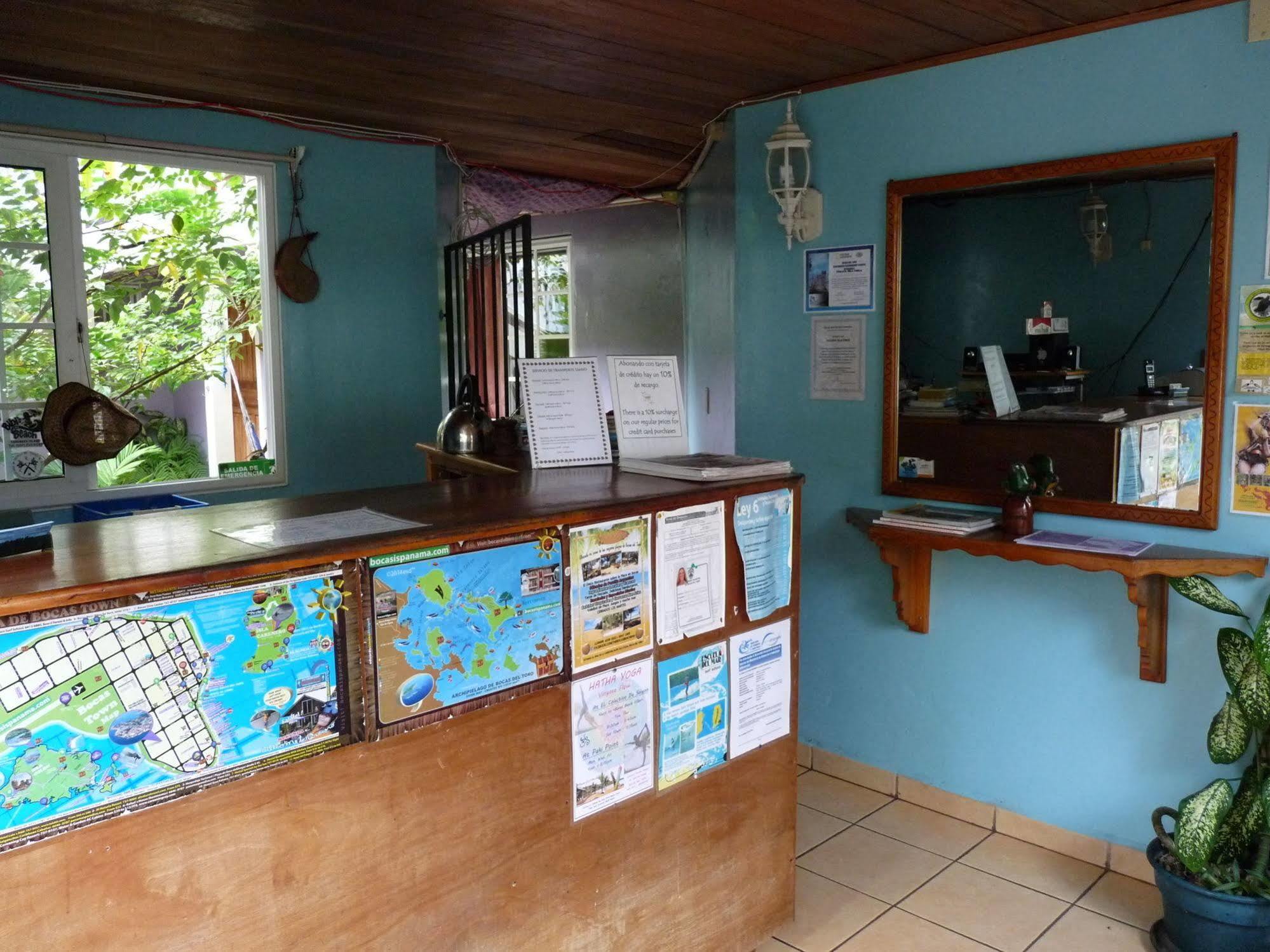 Hotel Posada Isla Chica Bocas del Toro ภายนอก รูปภาพ